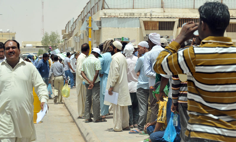 Saudi Arabia Pakistani Labor and Indian Labor Face Huge Problems